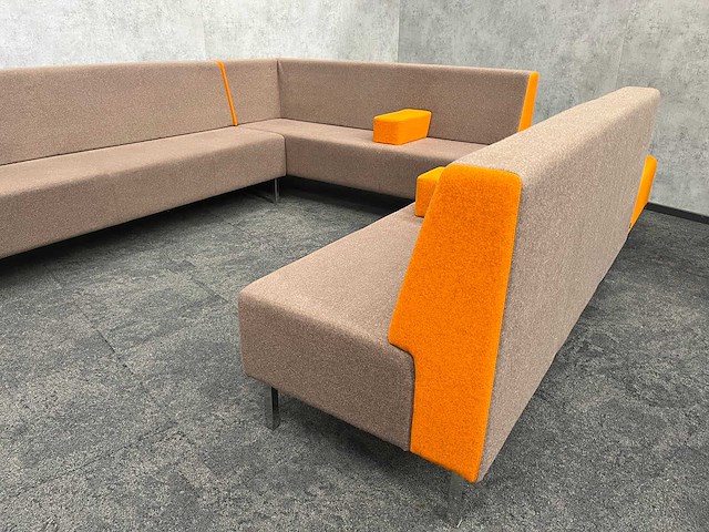 Johanson - modulaire lounge opstelling - afbeelding 18 van  24