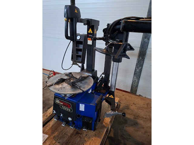 John bean - 2008 - t5000 - banden de-en montageapparaat - afbeelding 5 van  10