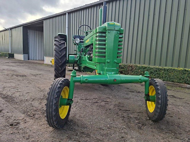 John deere - - tweewielaangedreven landbouwtractor - afbeelding 11 van  11