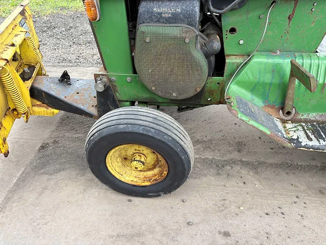 John deere - 1971 - 112 - minitractor - afbeelding 9 van  26