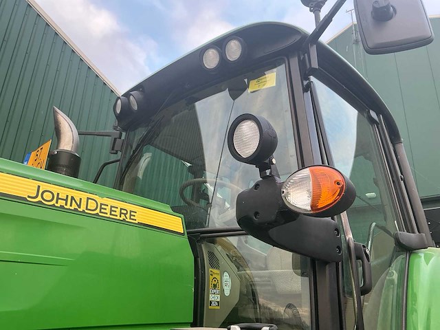 John deere - 2015 - 6150m - vierwielaangedreven landbouwtractor - afbeelding 14 van  33