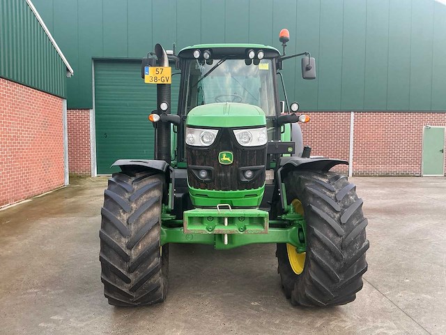 John deere - 2015 - 6150m - vierwielaangedreven landbouwtractor - afbeelding 32 van  33