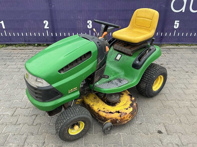 John deere - la110 - zitmaaier - afbeelding 1 van  9