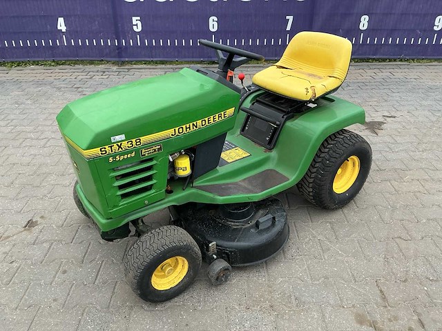 John deere - stx38 - zitmaaier - afbeelding 1 van  10