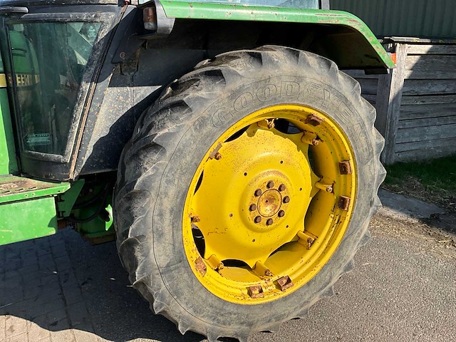John deere 1640 power synchron vierwielaangedreven landbouwtractor - afbeelding 12 van  12
