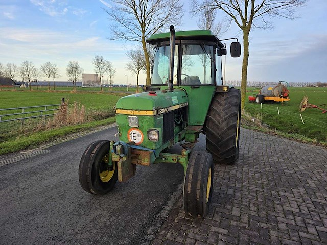 John deere 2040 tweewielaangedreven landbouwtractor - afbeelding 8 van  15