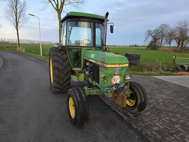 John deere 2040 tweewielaangedreven landbouwtractor - afbeelding 9 van  15