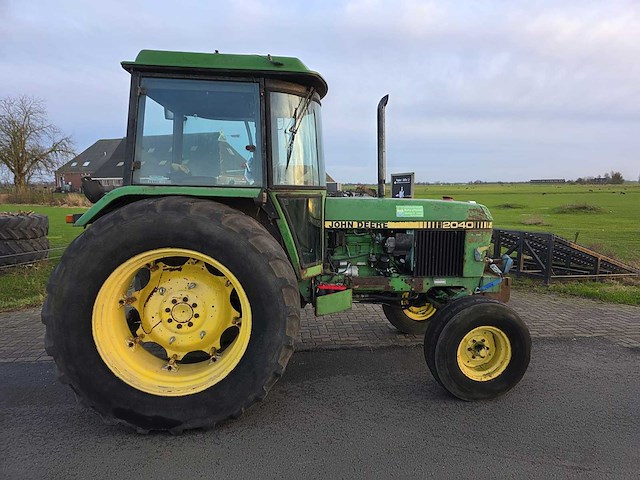 John deere 2040 tweewielaangedreven landbouwtractor - afbeelding 13 van  15