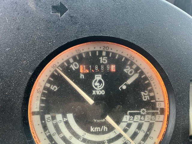 John deere 2250 tweewielaangedreven landbouwtractor - afbeelding 19 van  33