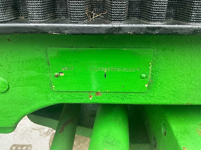 John deere 2250 tweewielaangedreven landbouwtractor - afbeelding 25 van  33