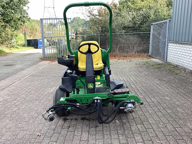 John deere 2500b grasmaaier - afbeelding 19 van  25