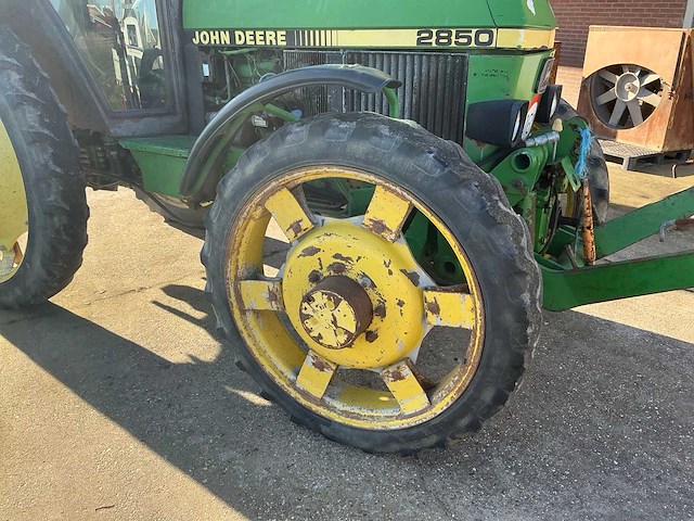 John deere 2850 vierwielaangedreven landbouwtractor - afbeelding 9 van  10