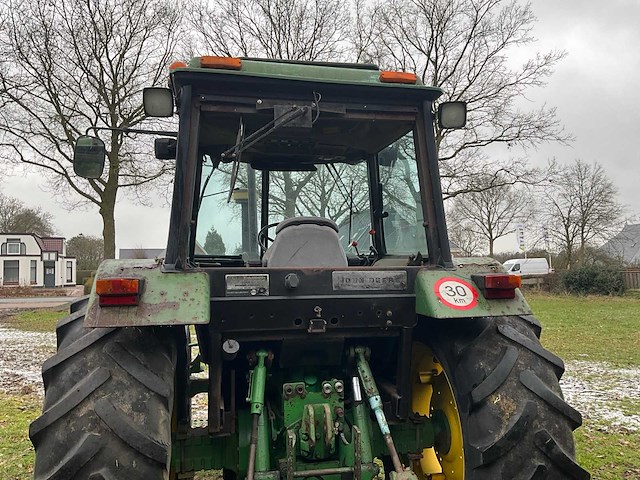 John deere 3650 vierwielaangedreven landbouwtractor - afbeelding 11 van  34