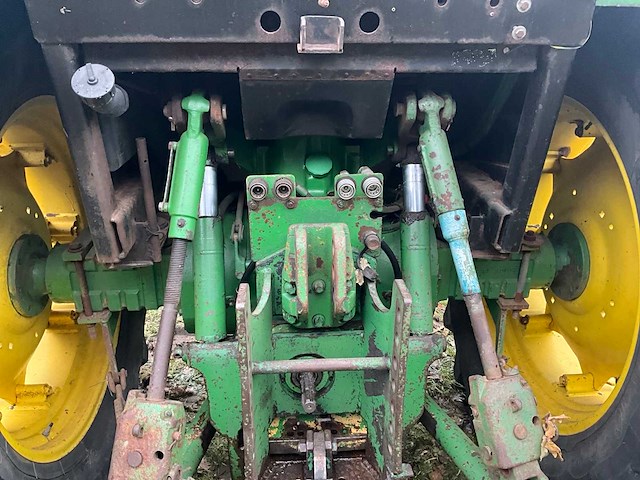 John deere 3650 vierwielaangedreven landbouwtractor - afbeelding 15 van  34