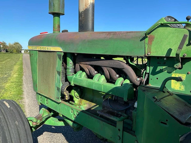 John deere 5020 oldtimer tractor - afbeelding 4 van  36