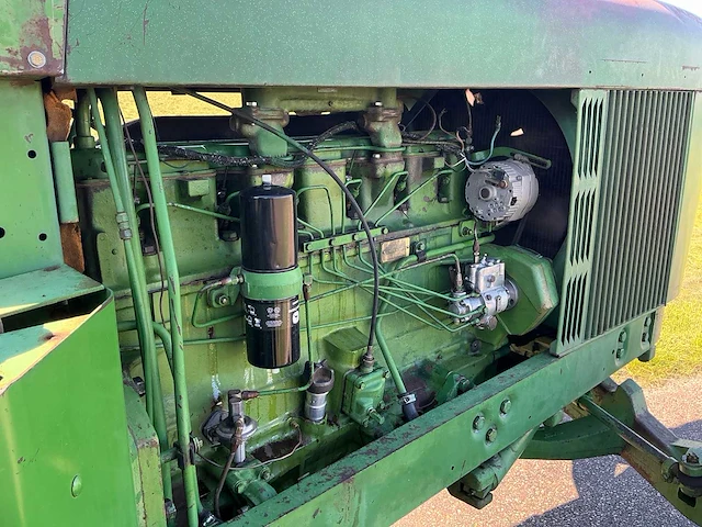 John deere 5020 oldtimer tractor - afbeelding 20 van  36