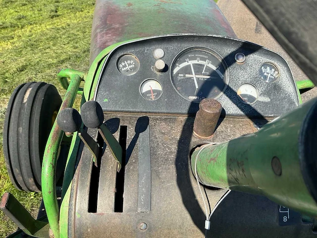 John deere 5020 oldtimer tractor - afbeelding 25 van  36