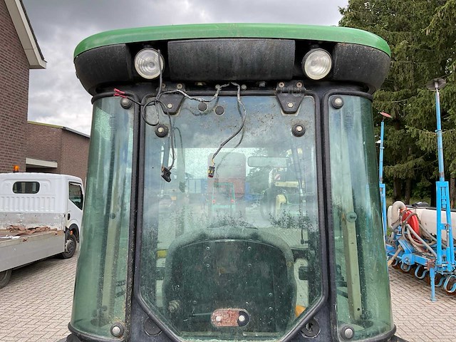 John deere 5515v smalspoor- en compacttractor - afbeelding 7 van  25