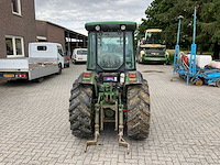 John deere 5515v smalspoor- en compacttractor - afbeelding 22 van  25