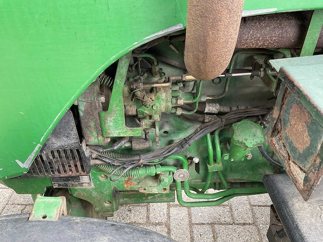 John deere 5515v smalspoor- en compacttractor - afbeelding 24 van  25