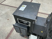 John deere 6068hfg82 6-cilinder scheepsmotor met stamford 165 kva alternator - afbeelding 16 van  23