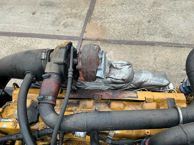 John deere 6068hfg82 6-cilinder scheepsmotor met stamford alternator - afbeelding 9 van  23