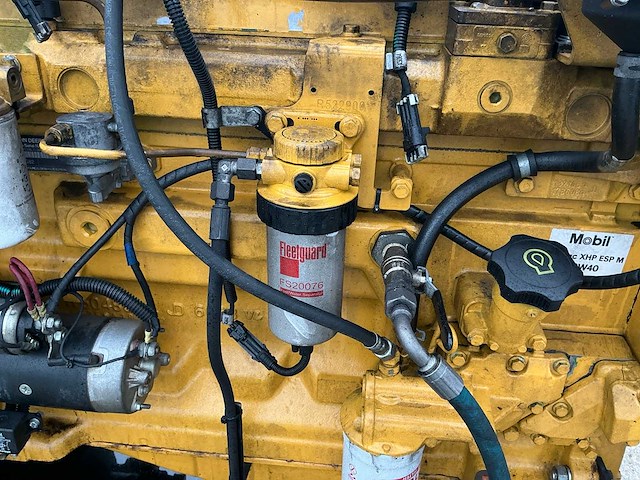 John deere 6068hfg82 6-cilinder scheepsmotor met stamford alternator - afbeelding 23 van  23