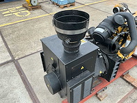 John deere 6068hfg82 6-cilinder scheepsmotor met stamford alternator - afbeelding 7 van  11