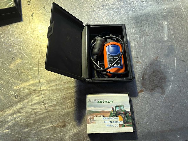 John deere ag0528 service advisor diagnostische apparaat - afbeelding 1 van  18