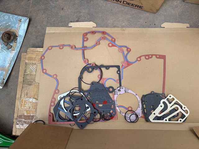 John deere & agco onderdelenpakket (r-serie, 6030/7030, 77/7810, 40/50 series) - afbeelding 21 van  79