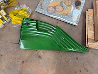 John deere & agco onderdelenpakket (r-serie, 6030/7030, 77/7810, 40/50 series) - afbeelding 26 van  79