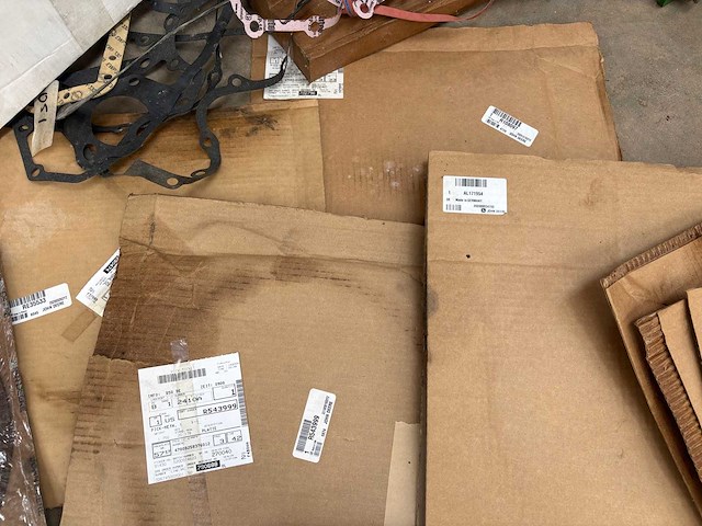 John deere & agco onderdelenpakket (r-serie, 6030/7030, 77/7810, 40/50 series) - afbeelding 68 van  79