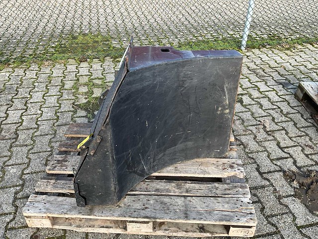 John deere e + g series harvester ureatank - afbeelding 1 van  5