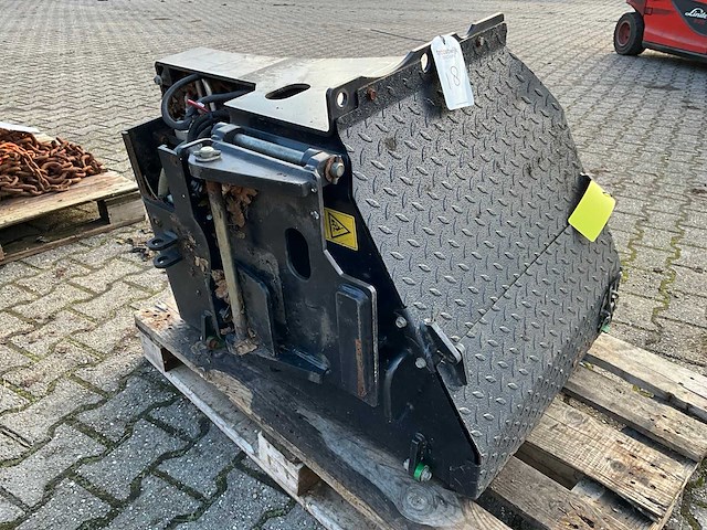 John deere e + g series harvester ureatank - afbeelding 4 van  5