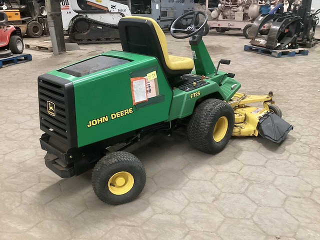 John deere f 725 zitmaaier - afbeelding 9 van  12