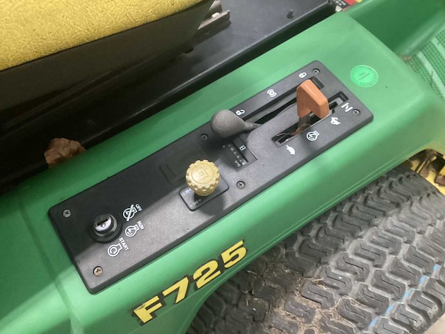 John deere f 725 zitmaaier - afbeelding 7 van  12