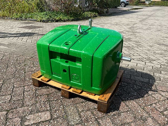 John deere frontgewicht 900kg - afbeelding 1 van  8