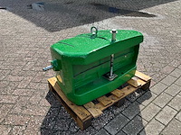 John deere frontgewicht 900kg - afbeelding 6 van  8