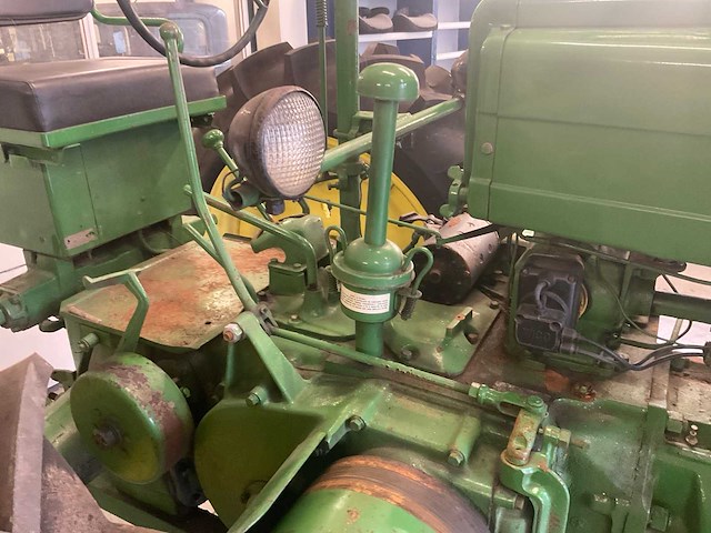 John deere g oldtimer tractor - afbeelding 2 van  17