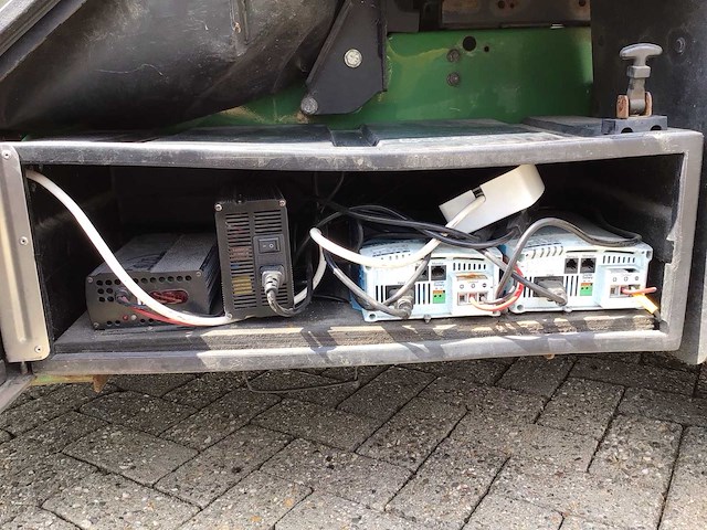 John deere gator 4x2 elektrowagen - afbeelding 8 van  16