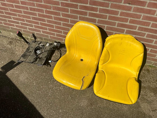 John deere gator 6x4 diesel - afbeelding 24 van  31