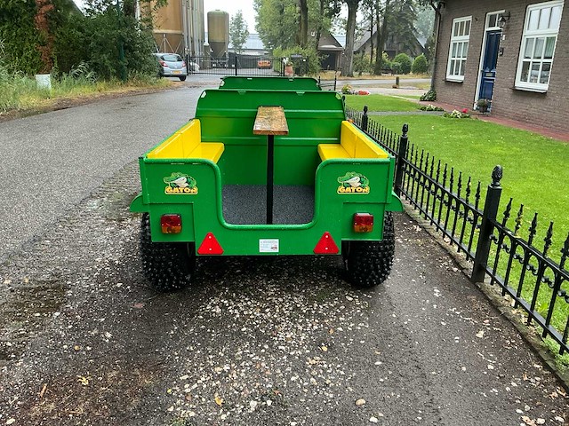 John deere gator 6x4 utv met aanhangwagen - afbeelding 13 van  27