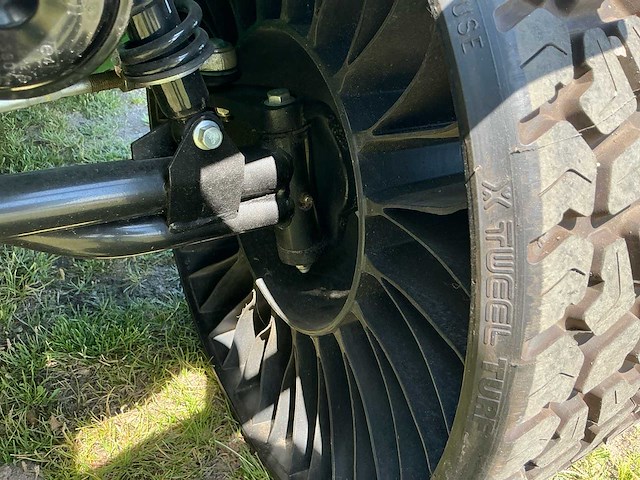 John deere gator terrein voertuig met aanhangwagen - afbeelding 26 van  37