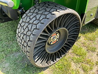 John deere gator terrein voertuig met aanhangwagen - afbeelding 36 van  37