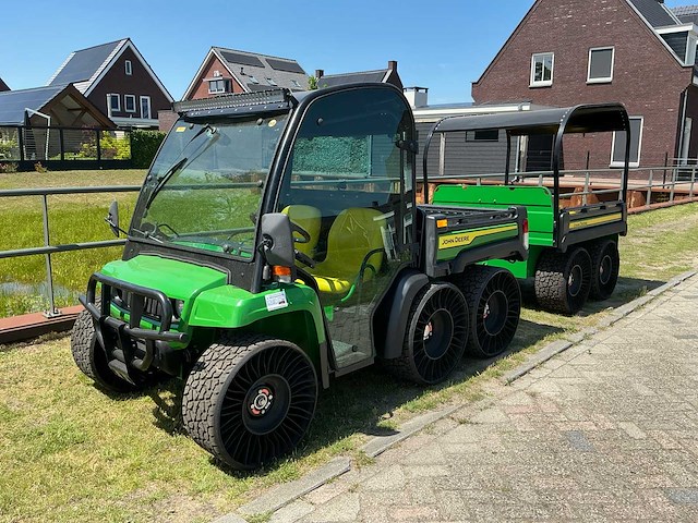 John deere gator terrein voertuig met aanhangwagen - afbeelding 16 van  18
