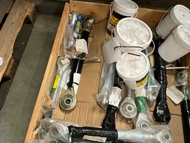 John deere hef- en koppeldelen - afbeelding 3 van  4