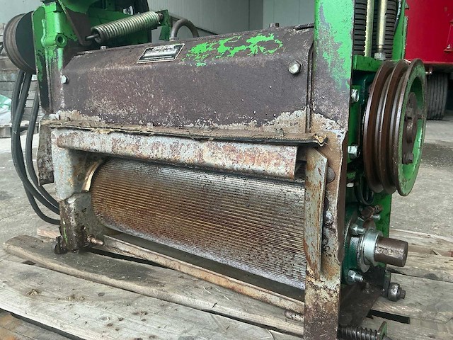 John deere korrelkneuzer (6000 serie) - afbeelding 9 van  13