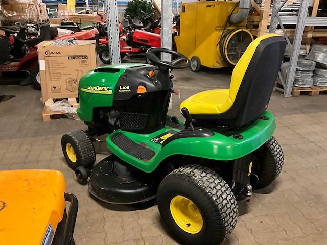 John deere l105 automatic zitmaaier - afbeelding 14 van  19