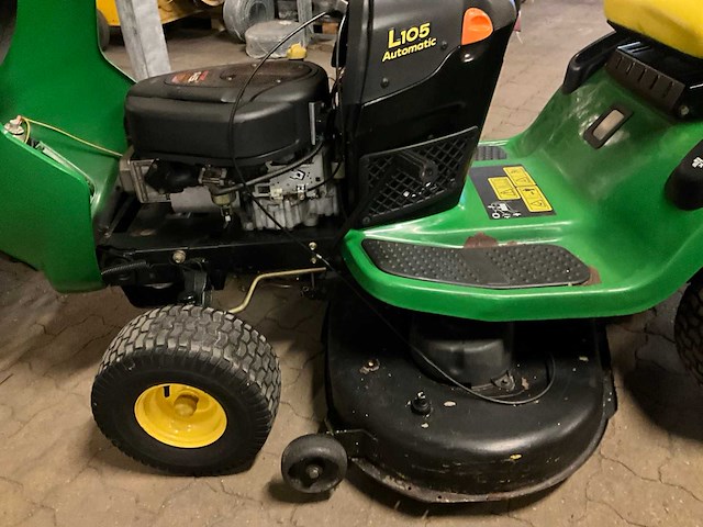 John deere l105 automatic zitmaaier - afbeelding 17 van  19