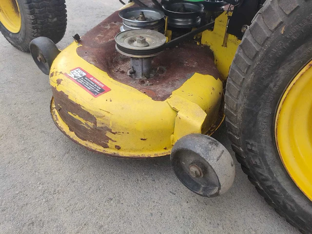 John deere l120 zitmaaier - afbeelding 12 van  12